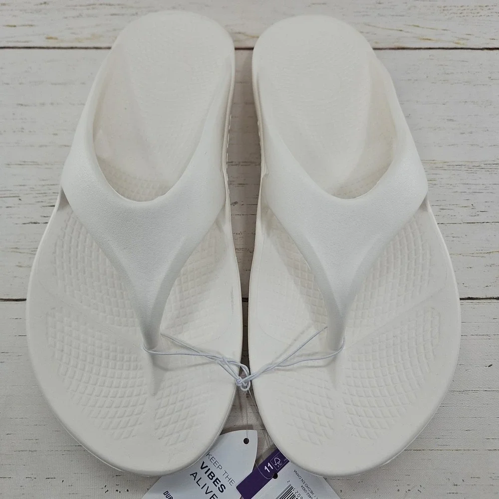 Hurley Injection Mens Size 11 Cream Flip Flop Sandals Casual‎ Recovery Non Slip
